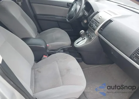 2010 Nissan Sentra 2.0 from USA, damaged, VIN 3N1AB6AP8AL647329